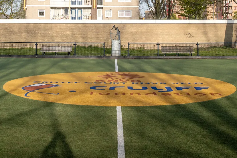 3z1a0843 cruyff court