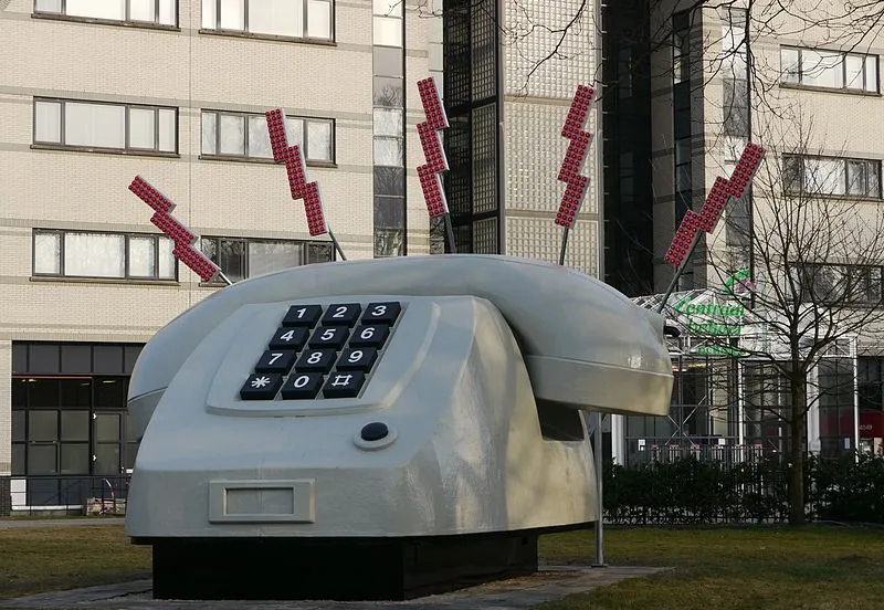 800px telefoon centraal beheer apeldoorn vernieuwde versie 2011