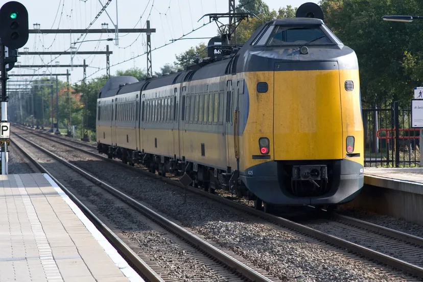 b35ecz81j7ngfecy1r781gopi nederlandse spoorwegen