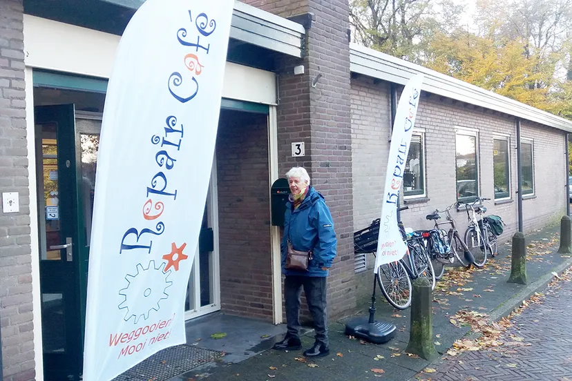 entree vlaggen repair cafe
