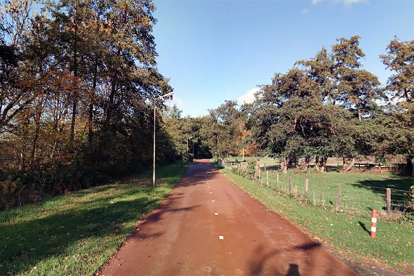 fietspad holland op zijn smalst