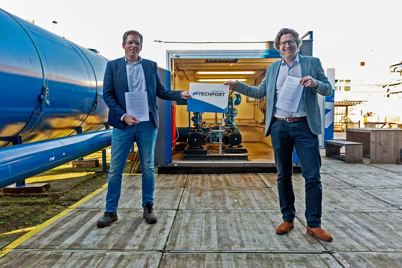 foto 3 techport ondertekening sorama