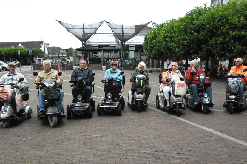 foto scootmobieltocht 27 juli 2017