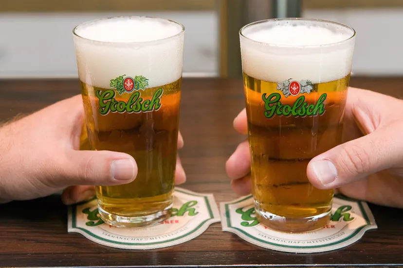 geqn7kmihzk7te47aq6lcqman glazen bier