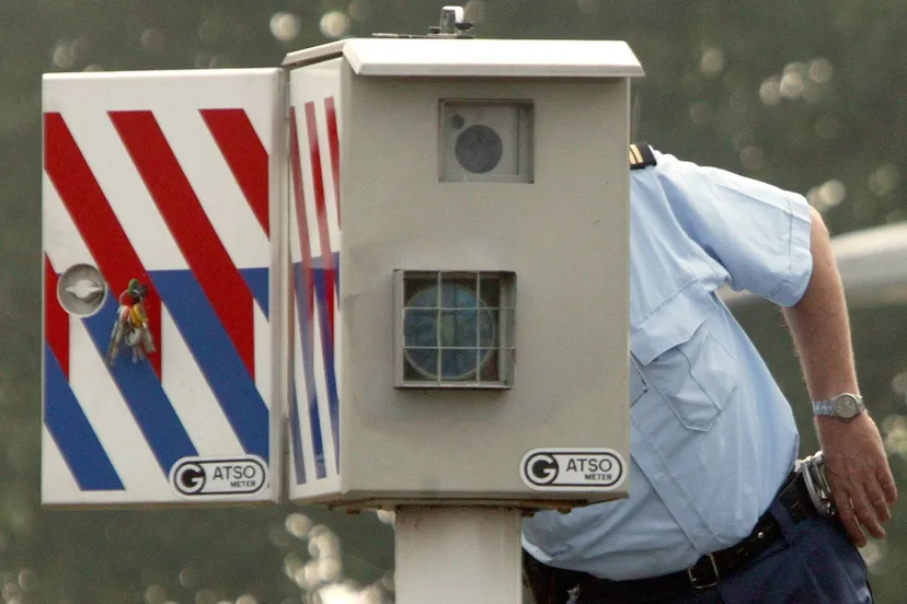 ix4t9t0chelv8z7fm3l4bxuio rolletje wisselen