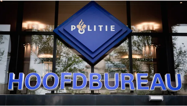 jw67wxyi3yb1zoos7cvuozrar aanklagersoppolitiebureausvoorsnellerstraffen 2