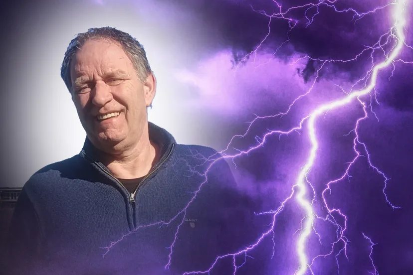 lightning 4886848 1920 piet