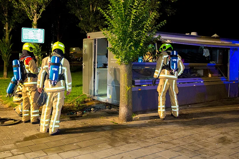 lod4aduneuwkr231l5lf6vmk4 brand bij de visstek aan de planetenweg in ijmuiden 2