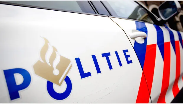 m56ddw261rkpemnv9vltt8w0p politie 4