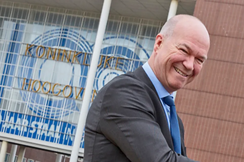 overhandiging cheque kwf 6388