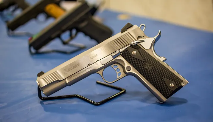 pistol 1350484 960 720 banner pixabay