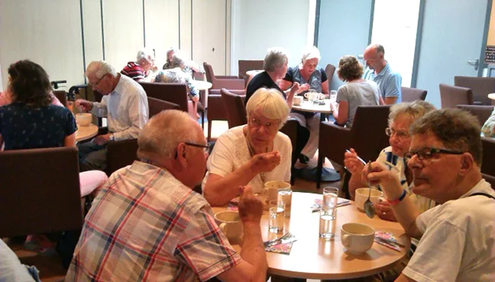 prins aan tafel banner