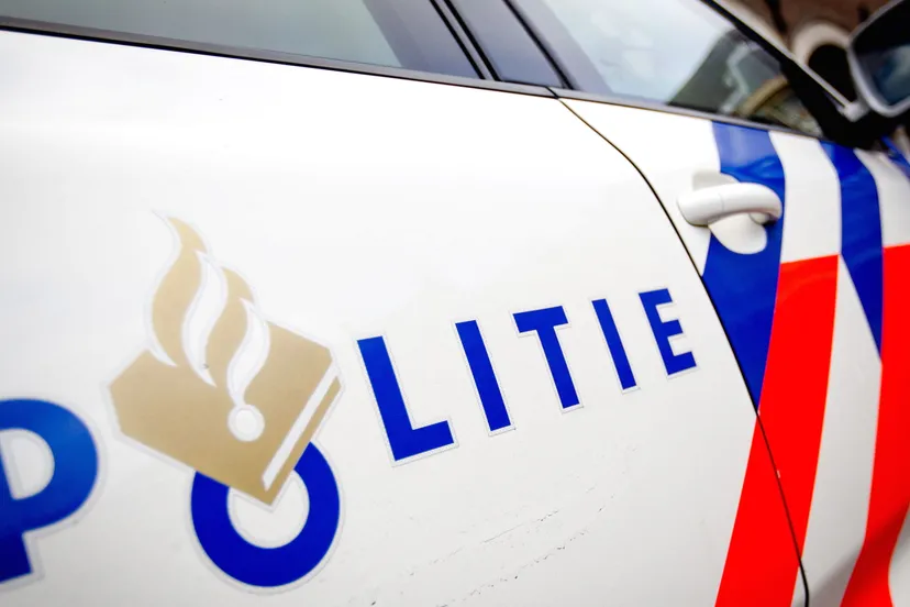 q5lsa12i9q2my7ycoelaty8bp politie 6