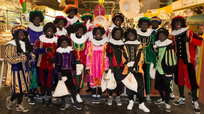 s4j8hs2xayfhu3ipc3c0bxwuy sinterklaas op de bazaar 1
