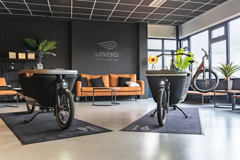 showroom lovens elektrische bakfietsen