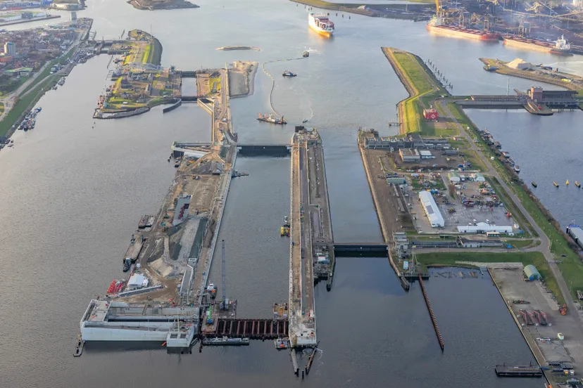 sluizencomplex bij ijmuiden tcm21 300514