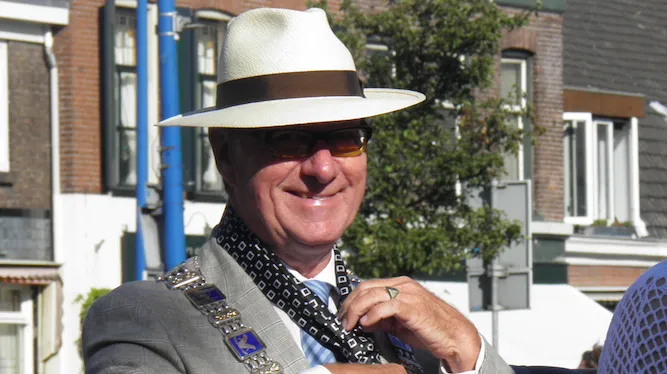 uaxmx0ci0oyykiamugj8bjjq3 2014 09 0218 25 31