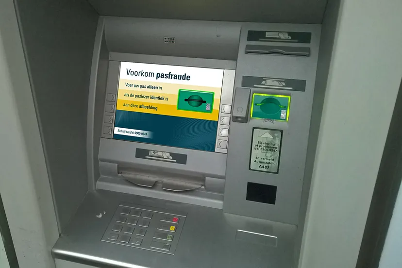 windows xp in een pinautomaat van de abn amro in 2015 02