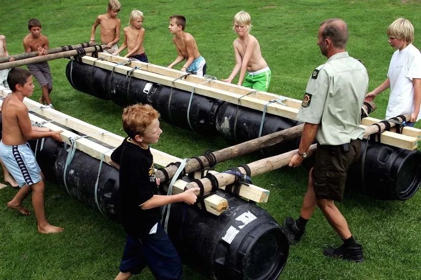 x7lqv9lw0oticaum4mb5hih8o amsterdam survival