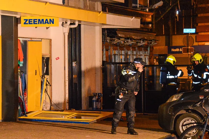 xd50ef5ijachm84q67m86ac4d 2014122plofkraak 6