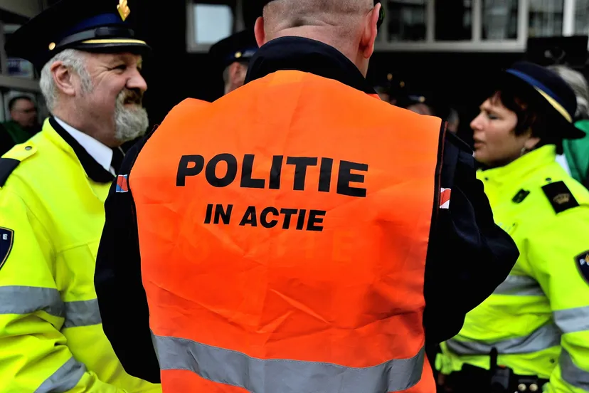yemj6yevvmugfh0ta9o1a2v4k politie werkonderbreking