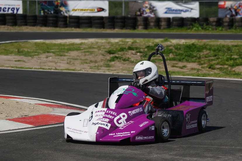 zddgkxm5o5noxxdxeb5f4q377 fel lelystad 12 06 2014 152