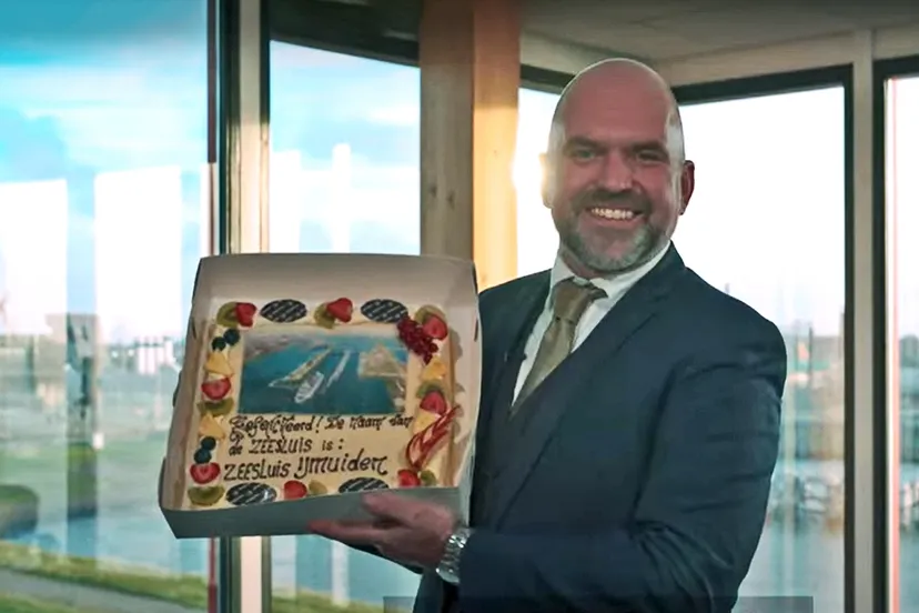 zeesluis ijmuiden rijkswaterstaat screenshot