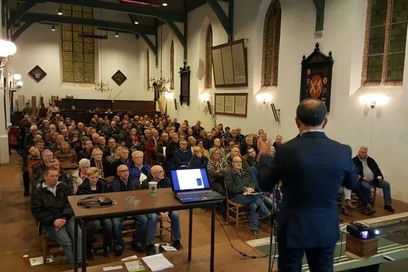 zonnepanelen grote kerk