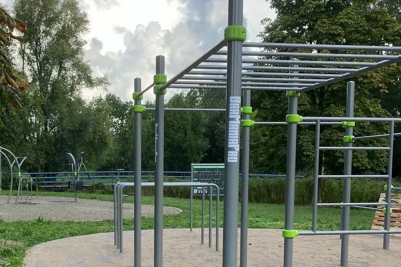 doeplek park overbos