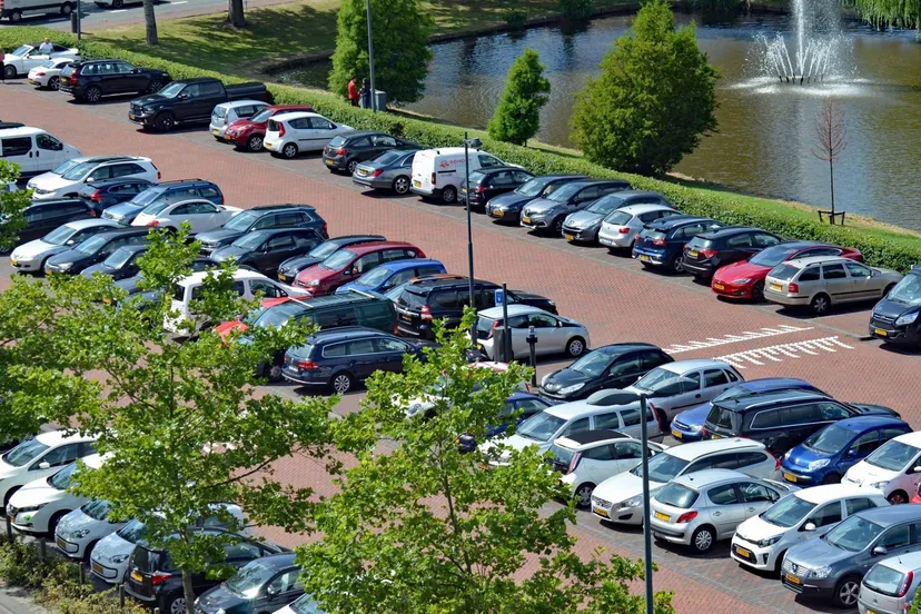 parkeren halve maen beverwijk pers
