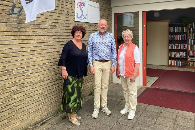 Carolina van der Aa-Herbert Bos en Olga Beijer