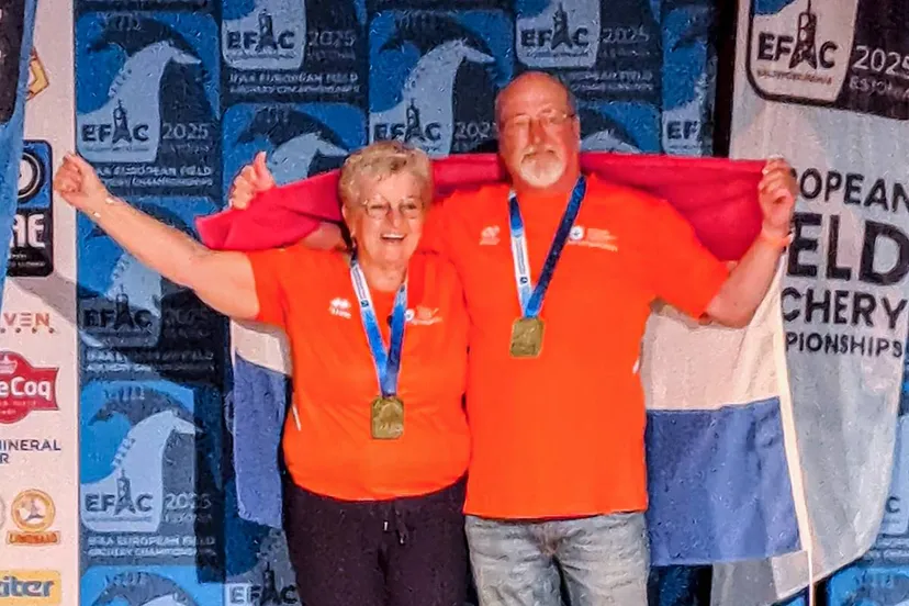 EFAC 2025 Podium Judith en Maarten Porsch kopiëren