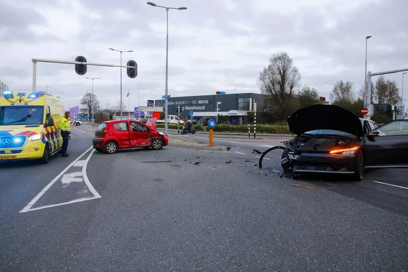 0C0D3594-2894-48C8-9CDC-16CE4307C7FD