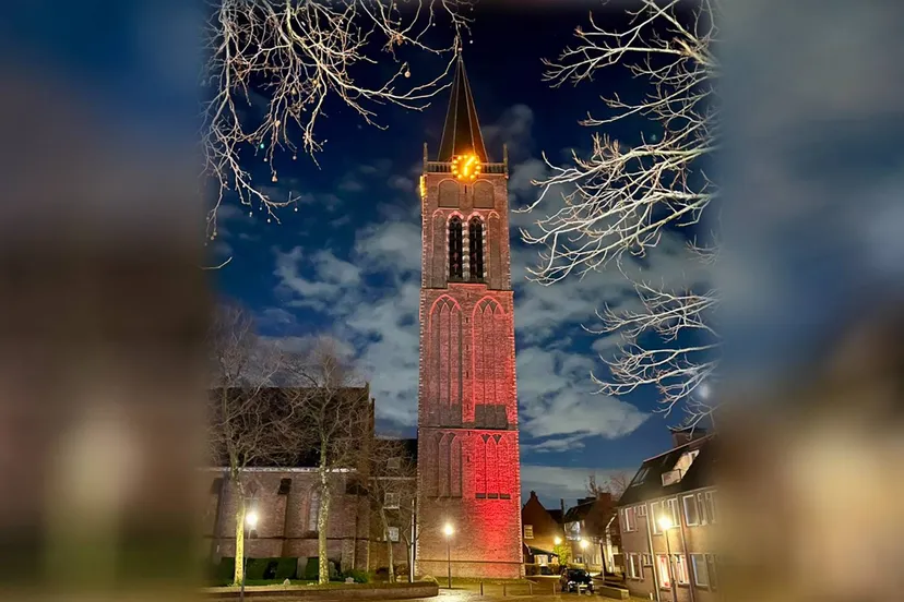 587044637_1142831004687292_3399349769374259343_n kopiëren bg kopiëren orange beverwijk