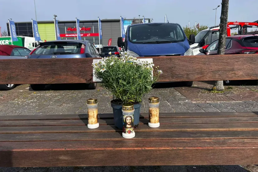 Herdenkingsbankje-voor-Milan-2-1536x1152-jpeg