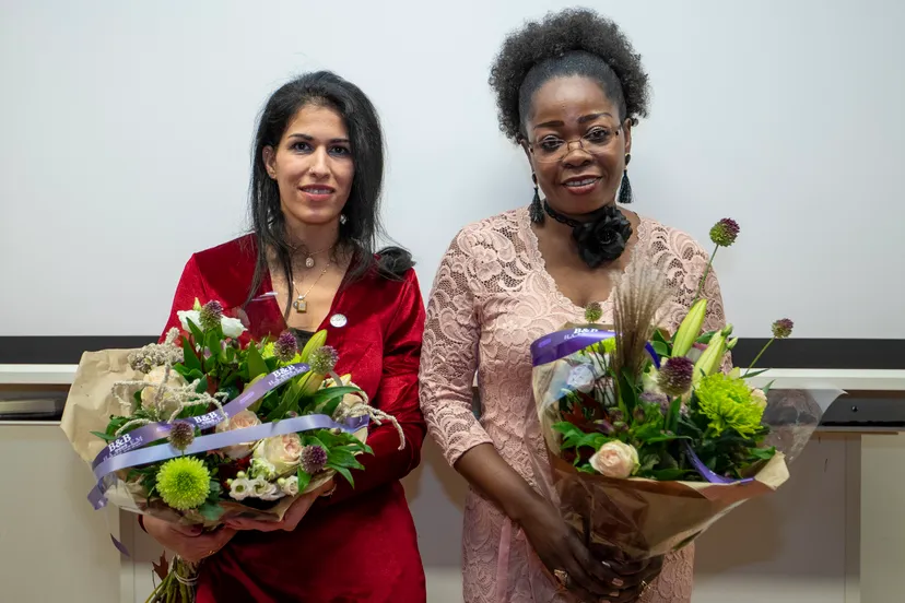 dunia en louisa gediplomeerd hw