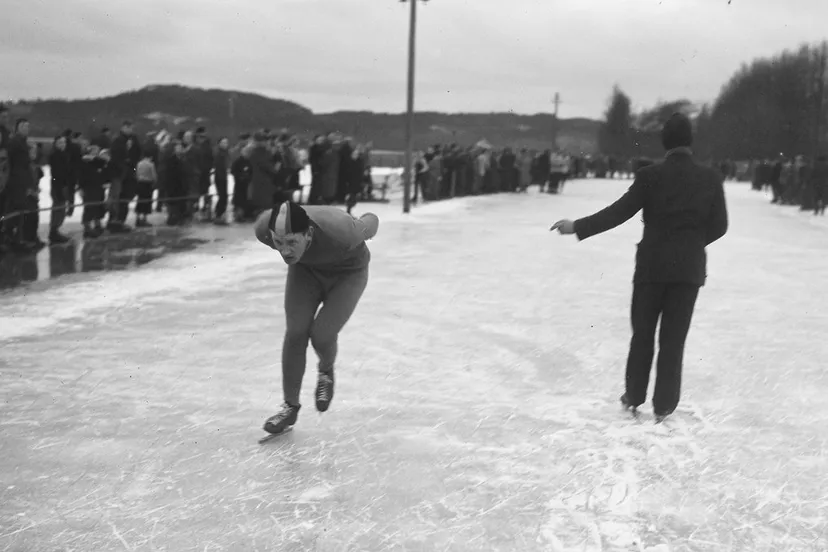 kees broekman in bergen schaatskampioenschappen van noord holland 1950 bestanddeelnr 904 3632 wiki