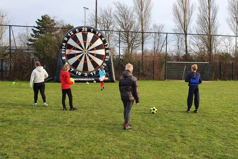 voetbal darten