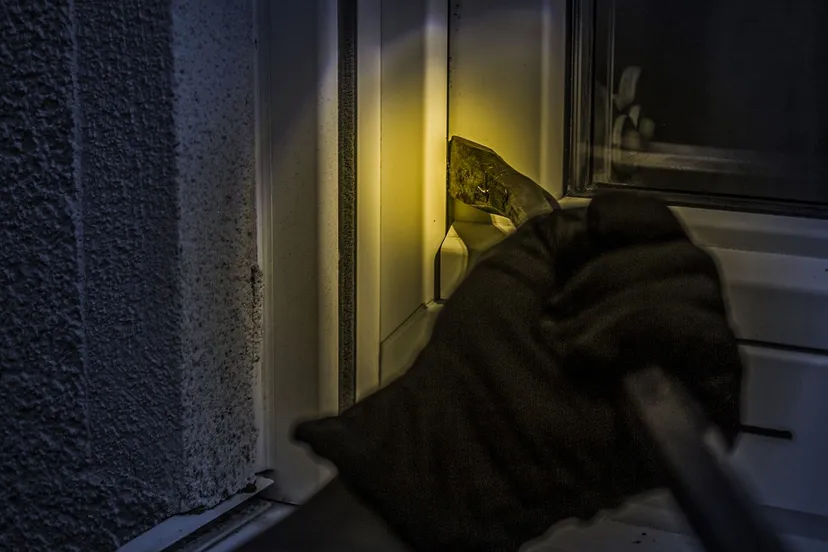 burglar 1678883 1920 1 kopieren