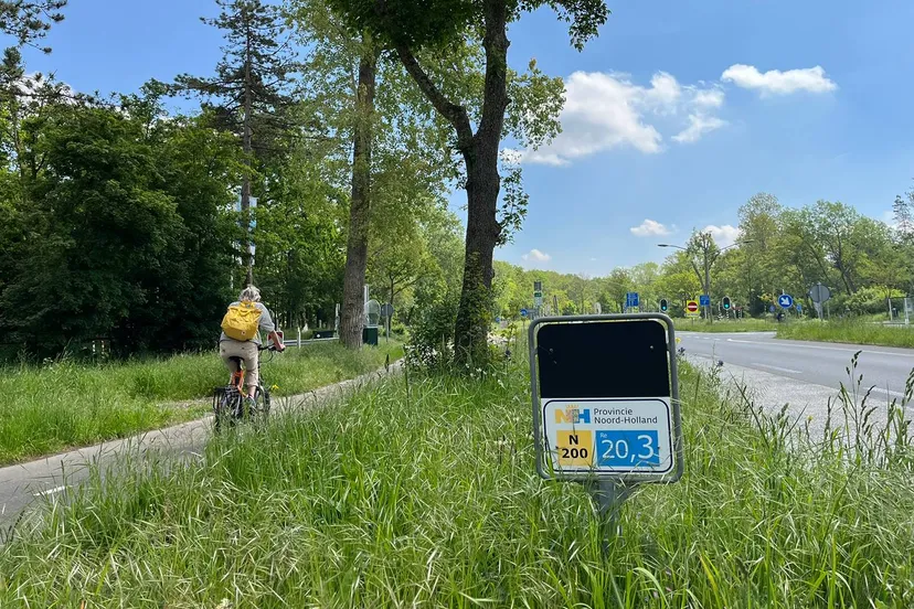 fietser op zeeweg 1 kopie