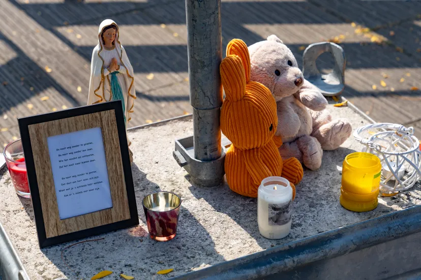 2021 09 09 reality photo dodelijk steekincident manis krijgsmanhof den bosch bloemlegging 5