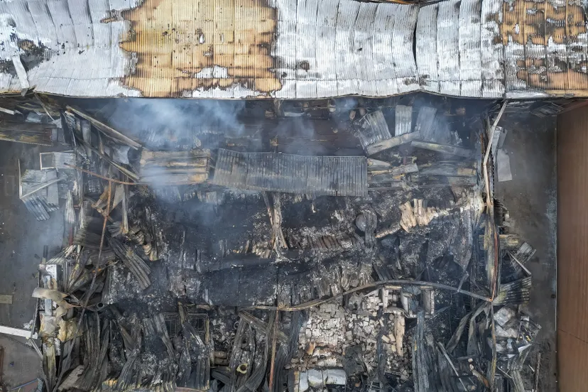 2023 12 15 reality photo zeer grote brand maras ijs industrieweg waalwijk31