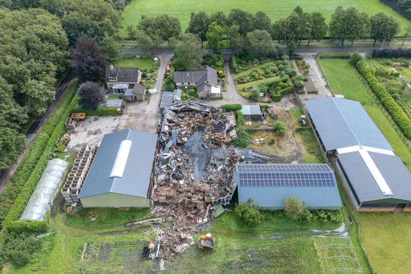 2024 07 10 reality photo dag na grote brand witlofkwekerij duinweg drunen 3