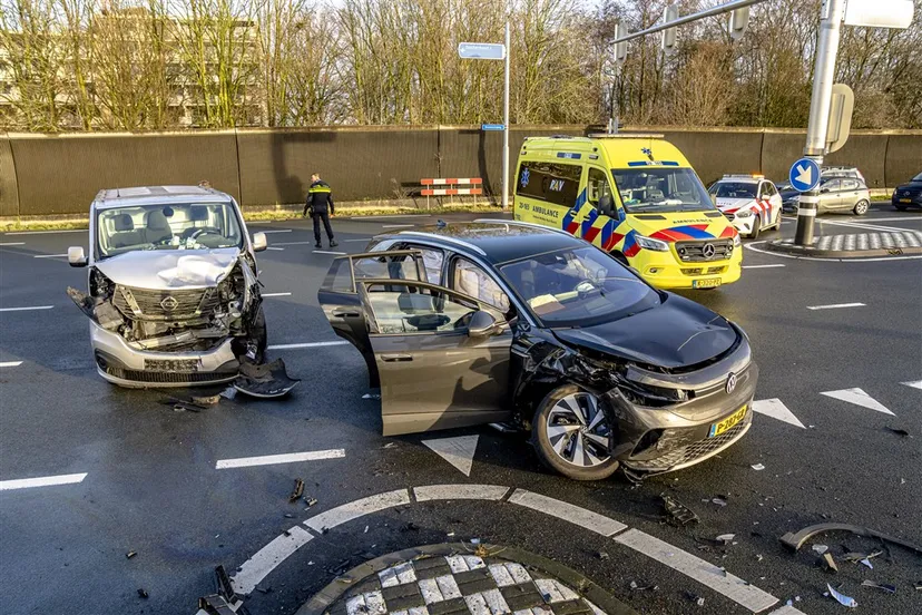 download 119840 s1000x1000