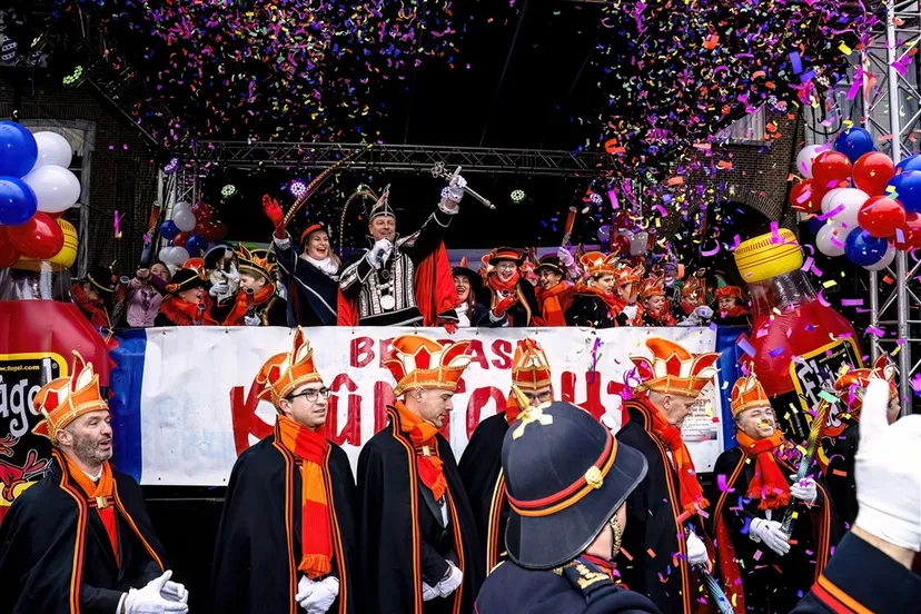 download 121086 s1000x1000