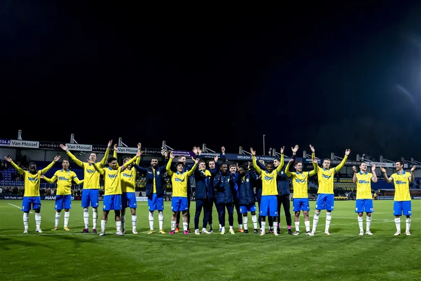 download 125842 s1000x1000