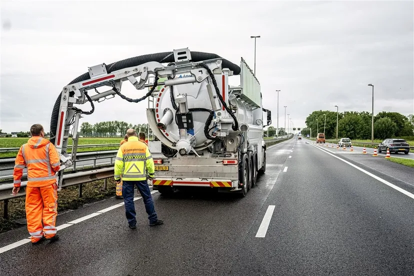 download 137813 s1000x1000