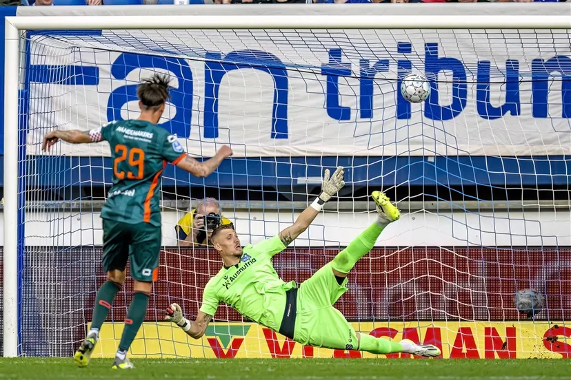 download 138741 s1000x1000