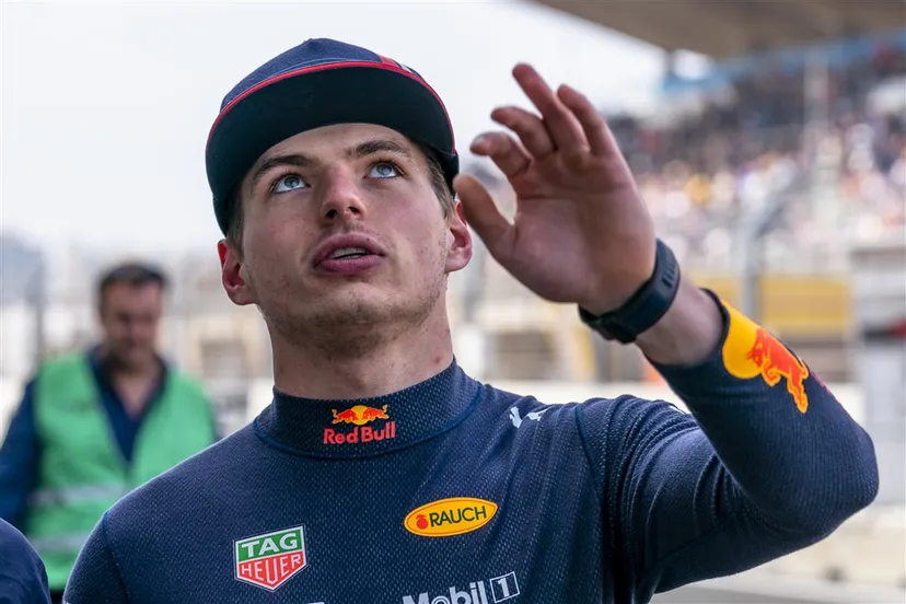 download 3498 s1000x1000