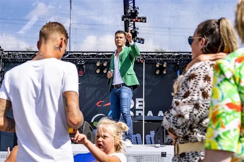 download 97430 s1000x1000